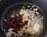 Foto del paso 3 de la receta: Pasta Marry Me con gambas
