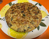 Foto del paso 2 de la receta: Tortilla rápida de verduras y jamón serrano