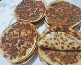 صورة لخطوة 8 من وصفة صفيحة شامية بعجينة رهيبة وطرية 😋