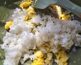 Foto langkah ke 2 dari resep Nasi Goreng Bawang Merah.