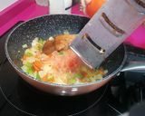 Foto del paso 2 de la receta Fideuá con marisco y merluza