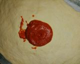 Foto del paso 5 de la receta: Pizza de pepperoni y champiñones