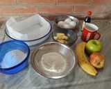Foto del paso 1 de la receta: Increíble "Clafoutis de manzana y banana"