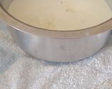 A picture of step 7 of Home made yoghurt.