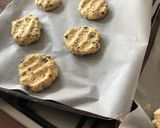 A picture of step 3 of Oat and raisin cookies.
