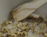 Foto del paso 2 de la receta: Nueces caramelizadas con miel!