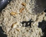 A picture of step 4 of Cashew Curry.