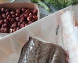 Foto del paso 1 de la receta: Skrei con puré de brócoli y avellanas tostadas