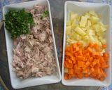 Foto del paso 4 de la receta: Ensalada fría de papas zanahoria y pollo