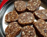 ખજૂર રોલ (Khajoor roll Recipe in Gujarati) રેસીપી સ્ટેપ3ફોટો