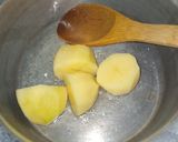 A picture of step 6 of Potato And Tomato Pulao.