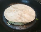 Foto del paso 11 de la receta: Quesadillas de champiñón, chipotle, cilantro y maní