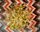 Foto del paso 3 de la receta: Blinis con pepino y salsa especial