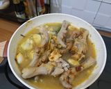 Foto langkah ke 5 dari resep Ceker Topping Mie Ayam Karya Anindya.