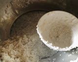 A picture of step 1 of How to Grind Rice Batter for Bánh Xèo from Whole Rice.