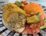 Foto del paso 3 de la receta: Pollo 🐔 Hawaii 🍍💥 arroz con pimentón 👍