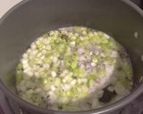 Foto langkah ke 3 dari resep Sayur bening bayam temu kunci.