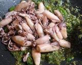 Foto langkah ke 3 dari resep Cumi Cabai Hejo.