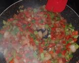 Foto del paso 2 de la receta: Pan relleno con carne picada y verduras
