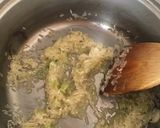Foto del paso 2 de la receta: Arroz con azafrán y tomates secos