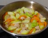Foto langkah ke 4 dari resep Tumis Labu Siam.