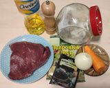 Фото кроку 1 до Тушёная говядина с морковью и луком.