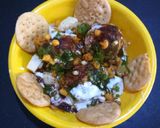 A picture of step 5 of Bhalla papdi chat.