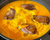Foto del paso 3 de la receta: Carrillada ibérica en salsa de zanahoria y curry