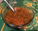 Une image de l'étape 6 de Sauce tomate épicée à l'ail, oignon et persil (pour pâtes).