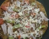 A picture of step 7 of Paratha Pizza.