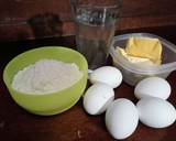 Foto del paso 1 de la receta: Masa de choux y crema pastelera (Croquenmbouche)
