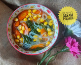Foto langkah ke 3 dari resep Bening Bayam Pelangi.