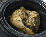 Foto del paso 7 de la receta: Pollo asado con patatas en olla de cocción lenta