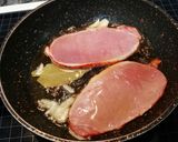 Foto del paso 2 de la receta Lomo al ajillo en salsa