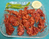 A picture of step 5 of Beetroot - Carrot Lachcha Pakora.