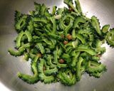 破布子涼拌翠玉苦瓜的食譜步驟6照片