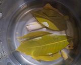 Foto langkah ke 1 dari resep Rebusan Daun Salam/ Herbal Hypertension Drink.