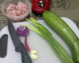 A picture of step 1 of Spicy stir fry Zucchini.