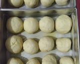 Foto langkah ke 5 dari resep Roti Sobek.