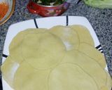 A picture of step 3 of Vegetable stuffed bread.