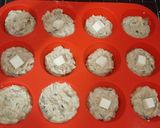 A picture of step 3 of Mix Dal's Cheesy Mango Muffins.