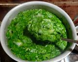 Foto langkah ke 6 dari resep Sayur Bening Kelor Pepaya Muda.