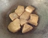 Foto langkah ke 2 dari resep Semur telur tahu & Kentang.