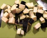 A picture of step 3 of Paneer, Aubergine & Cashew Curry.
