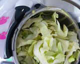 Foto del paso 1 de la receta: Ensalada Coleslaw con huevo y lechuga en TMX