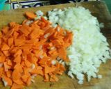 Foto del paso 1 de la receta: Atún rojo a la olla con papas y garbanzos!!