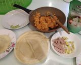 Foto langkah ke 5 dari resep Risol Sayur.
