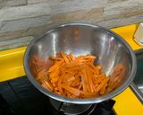 Foto del paso 1 de la receta: Salteadito de Verduras Alegres con Arroz