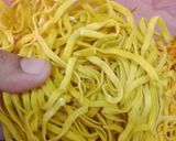 Foto langkah ke 6 dari resep Mie Goreng Kampung.