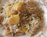 A picture of step 7 of Aloo, matar, polaw.